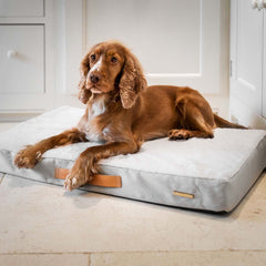 Orthopaedic Mattress in Linen Variant 2