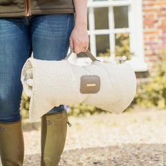 Travel Mat in Ivory Boucl茅