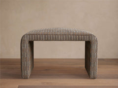 Ryan Ottoman – MEELA PACIFIC pour atelier